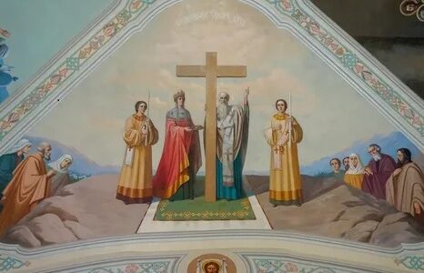 Экскурсия в Крестовоздвиженском соборе: путешествие в мир православной истории
